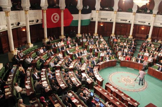 قانون الإنعاش الاقتصادي يثير أزمة برلمانية بتونس