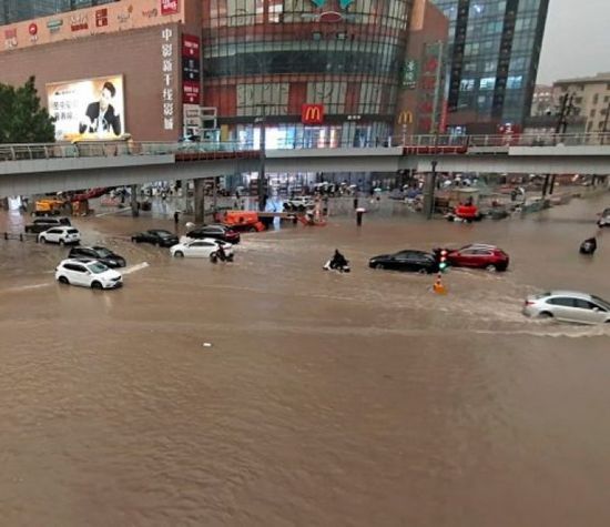 مصرع 12 شخصًا.. الرئيس الصيني: نواجه فيضانات خطيرة