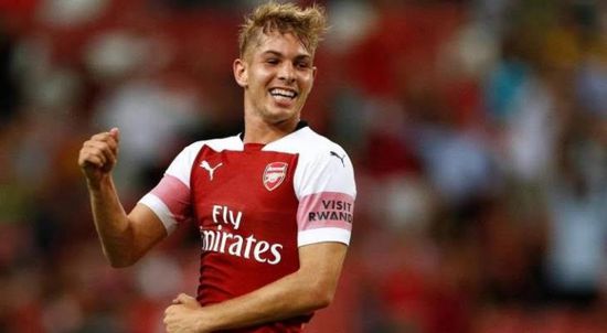 آرسنال يمدد تعاقده مع سميث روي