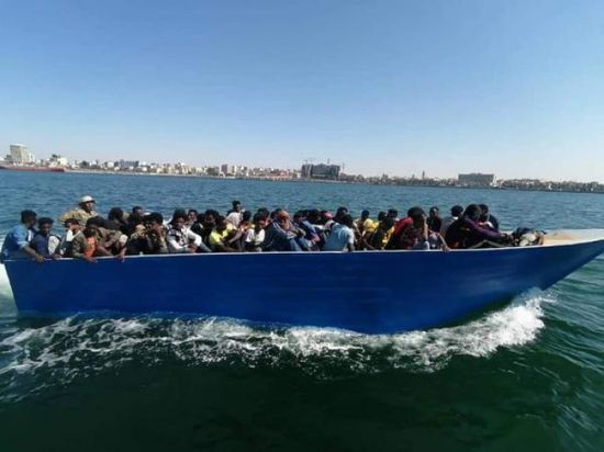 ليبيا.. إنقاذ 42 مهاجرًا غير شرعي