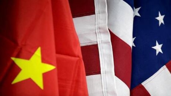  الصين تفرض عقوبات ضد وزير أمريكي سابق وأفراد آخرين