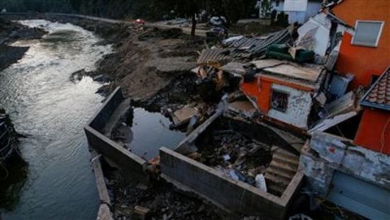 180 قتيلاً.. ارتفاع عدد ضحايا الفيضانات بألمانيا