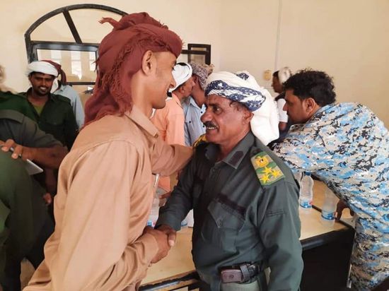 العميد القدومي يقف على سير العمل بشرطة قلنسية (صور)