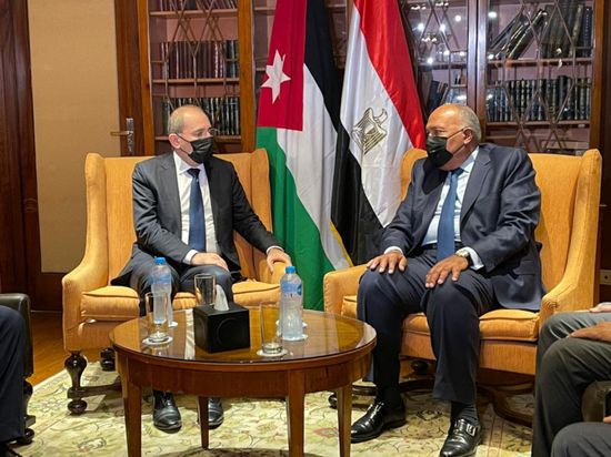 وزيرا خارجية مصر والأردن يبحثان سبل تعزيز العلاقات الثنائية