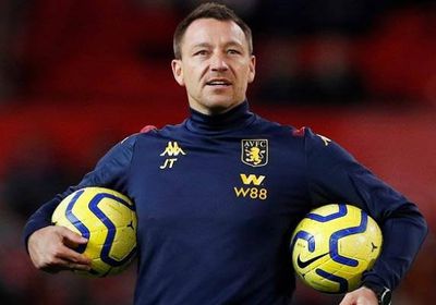 جون تيري يعلن رحيله عن أستون فيلا