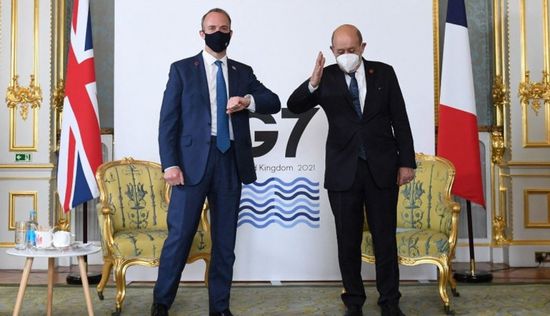 وزيرا خارجية فرنسا وبريطانيا يناقشان الأوضاع السياسية الليبية