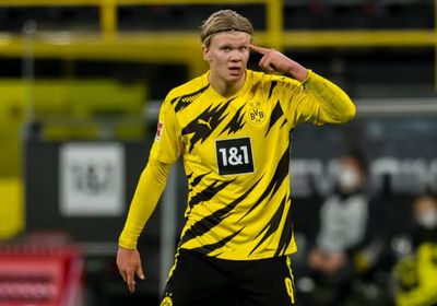 هالاند يتوعد مالين بسبب التمريرات الحاسمة