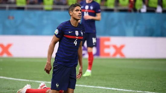 رسميًا.. فاران ينضم لصفوف مانشستر يونايتد