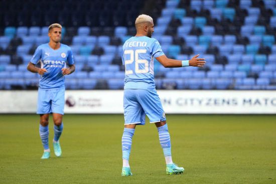 السيتي يحقق فوز سهل على بريستون