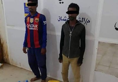 مداهمة عصابة لبيع الخمور في المحاريق