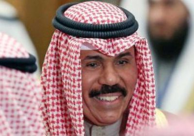 أمير الكويت يعفي وزير شؤون الديوان الأميري من منصبه