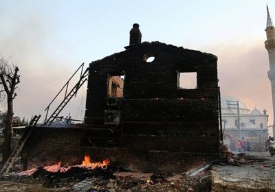  تركيا: 3 قتلى بحرائق في الغابات جنوبي البلاد