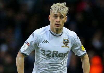 أهلي جدة يتعاقد مع اليوسكي من صفوف ليدز يونايتد