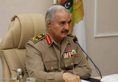 حفتر يرحب بفتح الطريق الساحلي في ليبيا