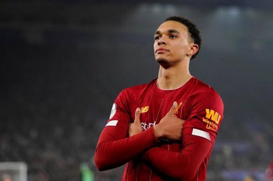 رسميًا.. ليفربول يحدد عقد أرنولد حتى 2025