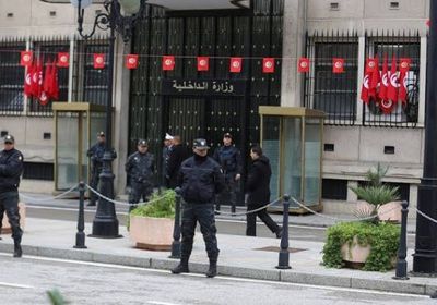 تونس: وضع القاضي بشير العكرمي تحت الإقامة الجبرية