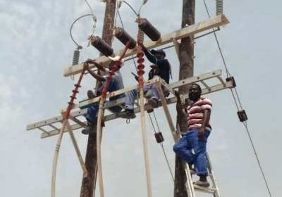 قطع الكهرباء عن عدة أحياء بساحل حضرموت غدًا