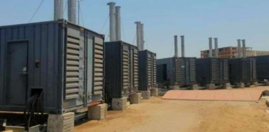 شركات الطاقة تقطع إمداداتها عن عدن.. ومؤسسة الكهرباء: نغرق بالظلام