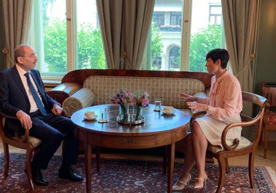 الصفدي: نحرص على تطوير العلاقات مع النرويج