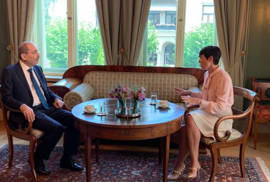 الصفدي: نحرص على تطوير العلاقات مع النرويج