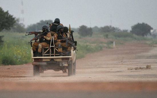 مصرع 15 جنديًا في استهداف كمين ببوركينا فاسو