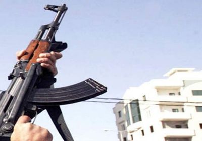 شمالي يطلق عيارا ناريا على رأس جاره بعتق