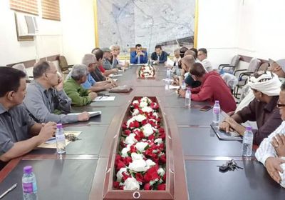 مأمور المنصورة يتوعد المقصرين من المسؤولين التنفيذين بالإقالة