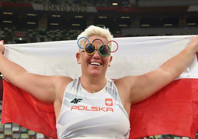 بولندية تصبح أول امرأة في التاريخ تفوز بـ3 ميداليات ذهبية