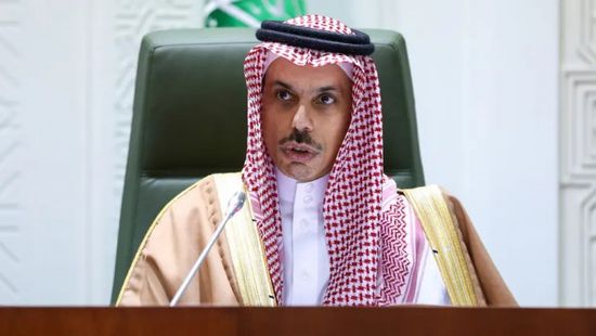 وزير الخارجية السعودي: إيران تسلح الحوثيين لتهديد الملاحة