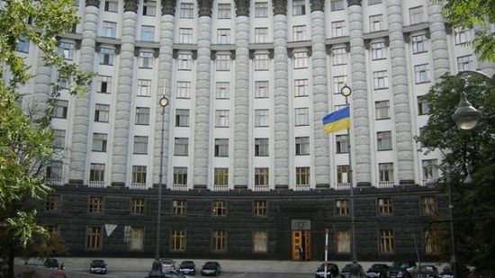  قبل انعقاد مجلس الوزراء.. شخص يهدد بتفجير مقر الحكومة الأوكرانية