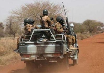 بوركينافاسو: مسلحون يقتلون 30 شخصًا بينهم جنود