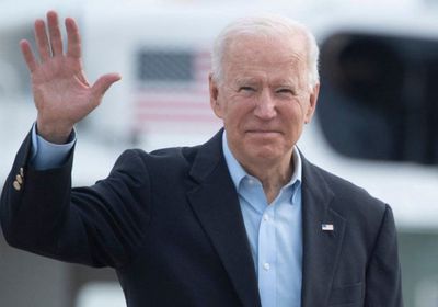 بايدن يمنح قبلة الحياة لمواطني هونغ كونغ بأمريكا