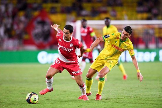 موناكو يفتتح مشواره في الدوري الفرنسي بالتعادل مع نانت