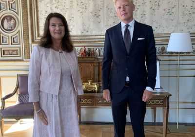 السويد تهنئ جروندبيرج.. وتأمل بوقف دائم للنار