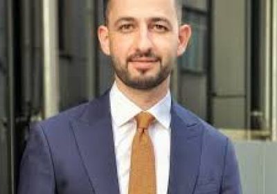  الكبيسي يسخر من الوعود الزائفة لمرشحي البرلمان العراقي