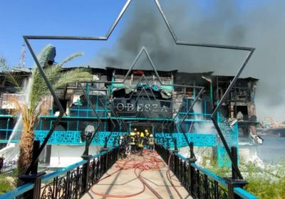 الحماية المدنية المصرية تسيطر على حريق في مركب سياحي