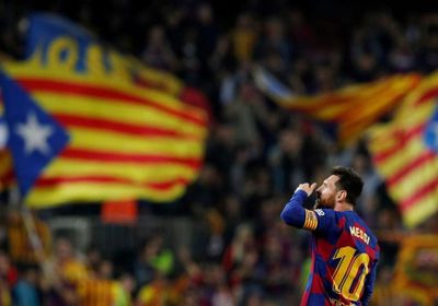  جماهير برشلونة تكرم ميسي أمام يوفنتوس