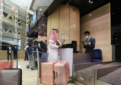 السعودية تبدأ تطبيق اشتراط الجرعة الثانية ضد كورونا للسفر للخارج 