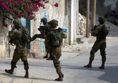 الاحتلال الإسرائيلي يعتقل 6 فلسطينيين من نابلس