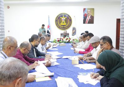 أمانة الانتقالي تطلع على تقارير نشاط دوائرها