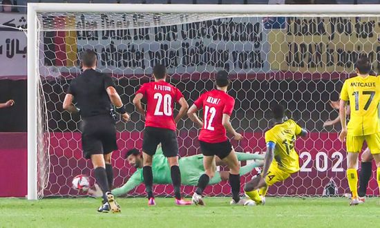 الشناوي حارس مرمى التشكيل الأفضل في أولمبياد طوكيو