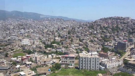 مسلح يرشق بائع قات بالرصاص وسط إب