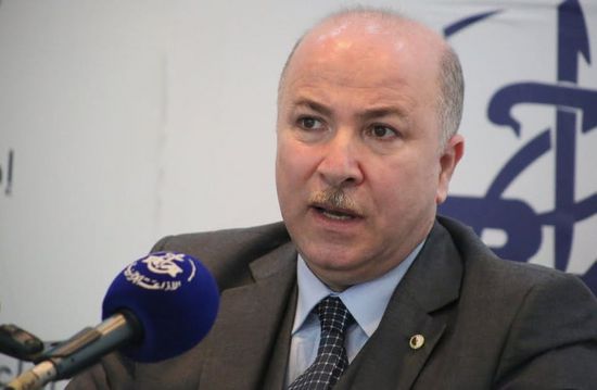  الجزائر تلجأ لاستئجار طائرات إطفاء للسيطرة على الحرائق