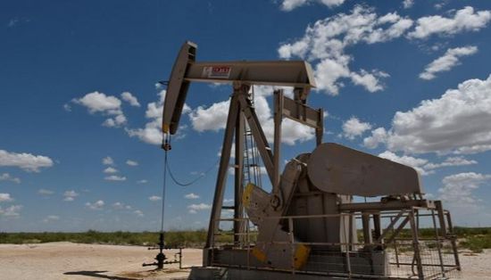 أسعار النفط بأمريكا تقفز أكثر من 2%