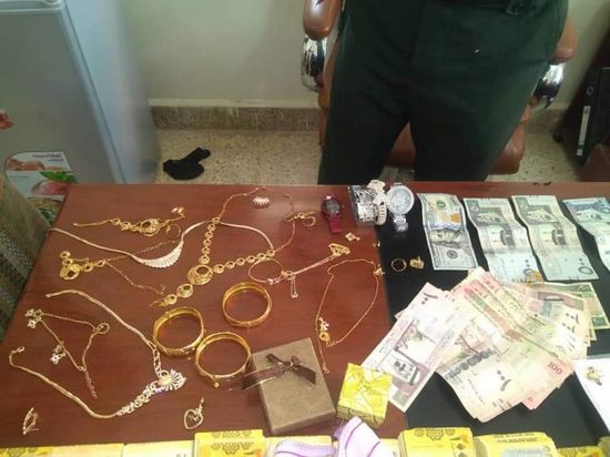 الإيقاع بمتهمين في جرائم سرقة ومخدرات بفوّه