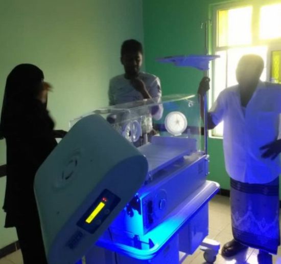 "الصليب الأحمر": 3 حضانات لمراكز الصحة الإنجابية بتعز