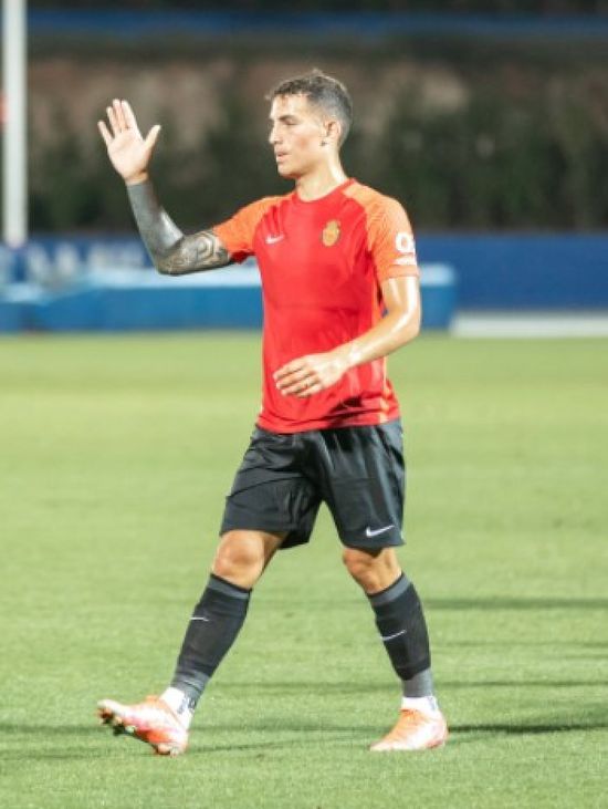 مالاجا الإسباني يعزز دفاعه بالأرجنتيني كوفري