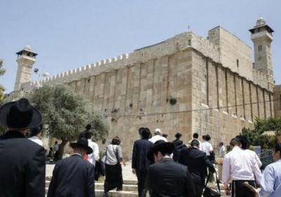 فلسطين تدين الانتهاكات الإسرائيلية في المسجد الإبراهيمي