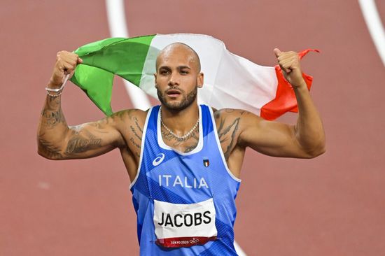 أسرع رجل في العالم يعتزل حتى 2022