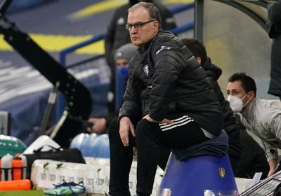 ليدز يمدد عقد بيلسا إلى نهاية الموسم